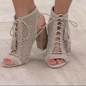 Marc Fisher Size 7.5 Lace Up Perforated Suede Block Heel Open Toe Ankle Booties